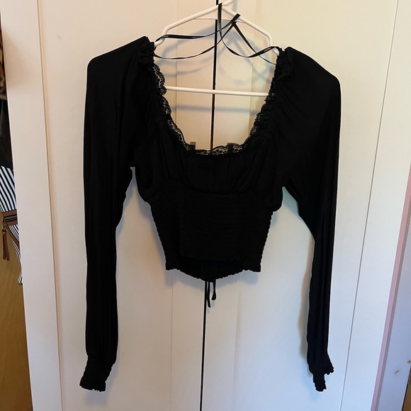 Forever 21 Black Crop Top - Picture 4 of 6